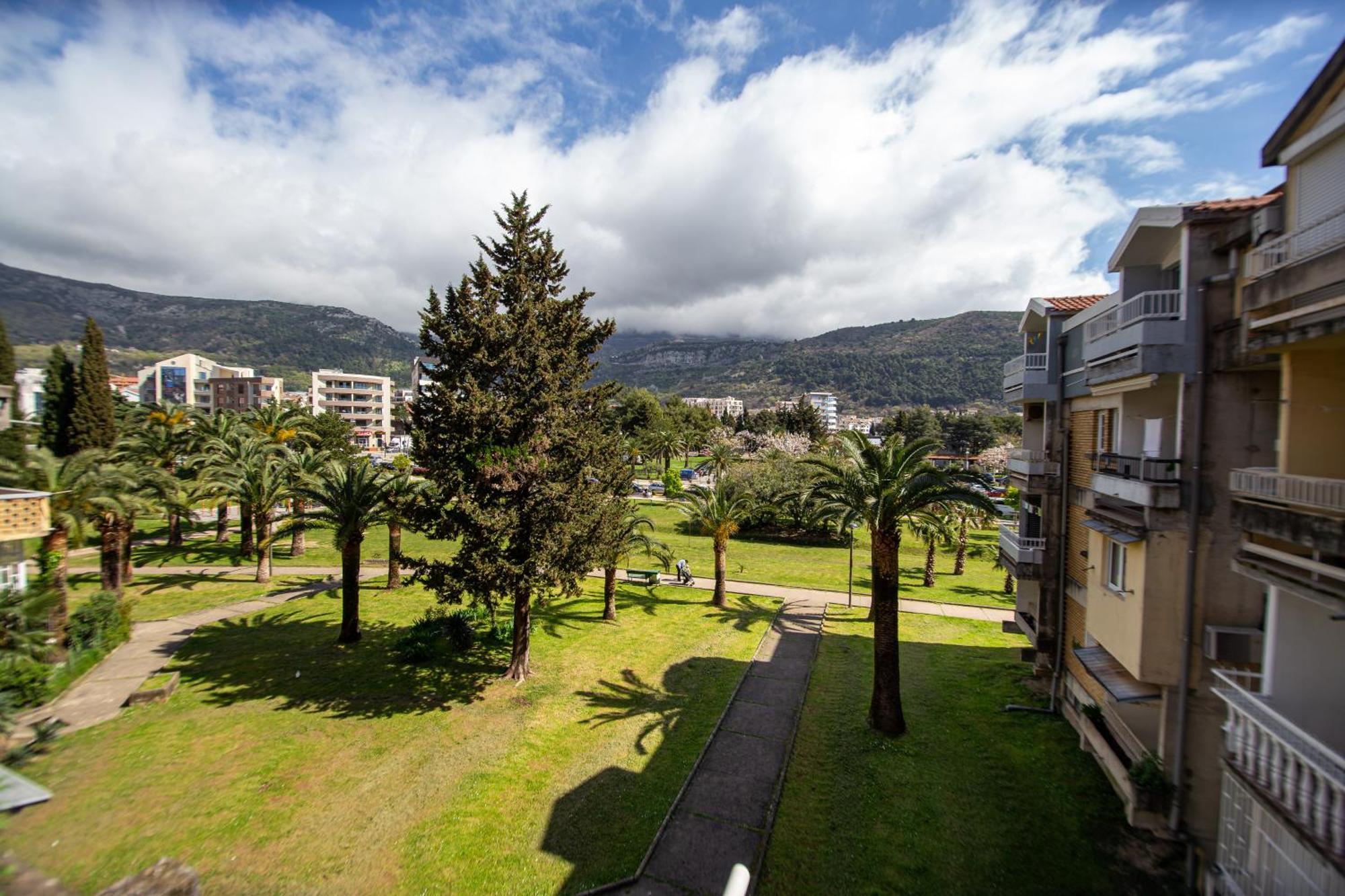 Fairytale 1 And 2 Apartment Budva Exterior foto