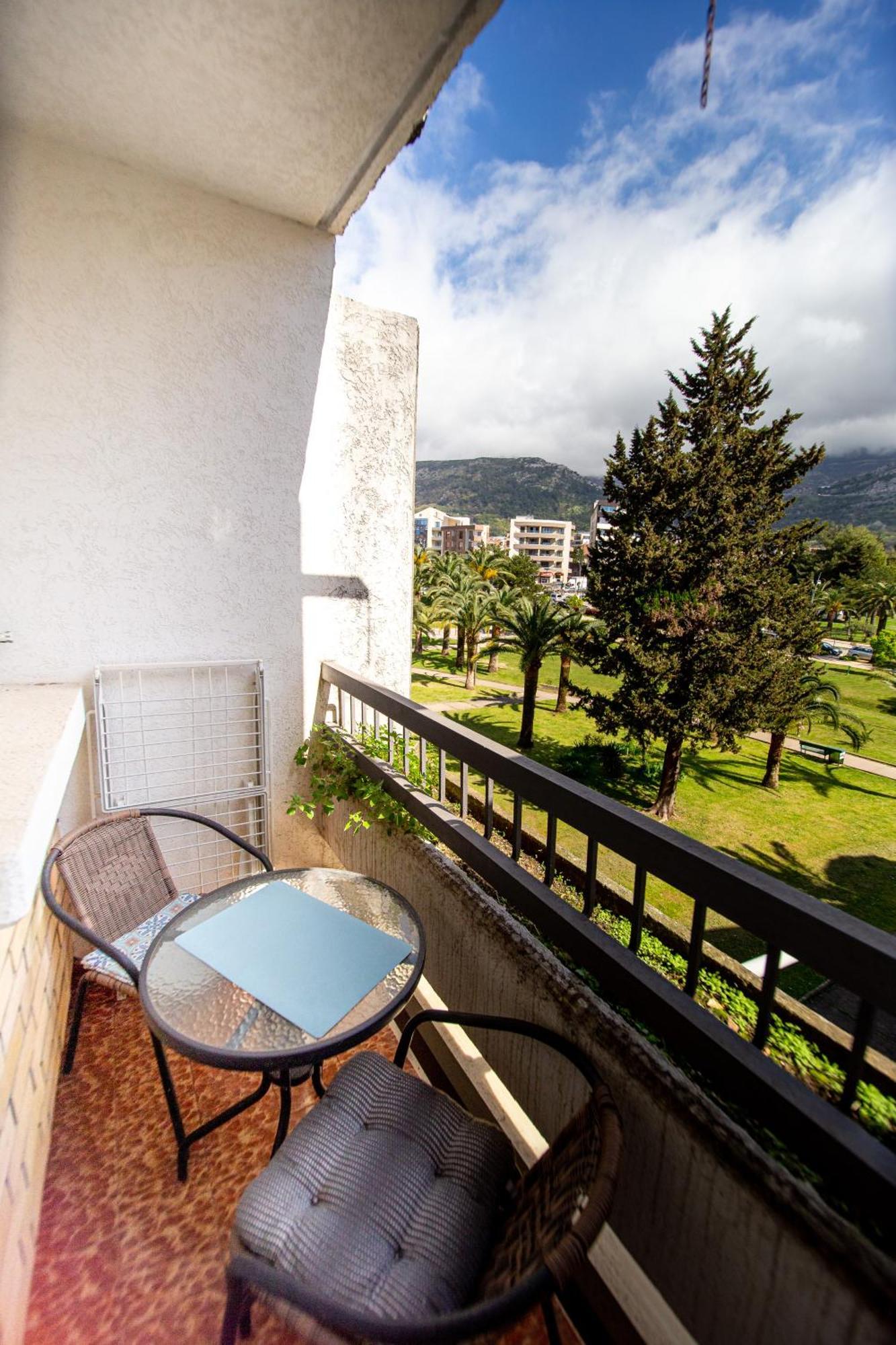 Fairytale 1 And 2 Apartment Budva Exterior foto